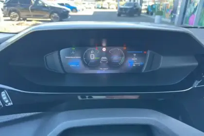 Photo 17 Peugeot 308  Electrique 54 kWh 156ch