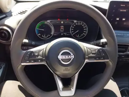 Photo 14 Nissan Juke  HYBRID 143