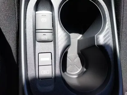 Photo 20 Nissan Juke  HYBRID 143