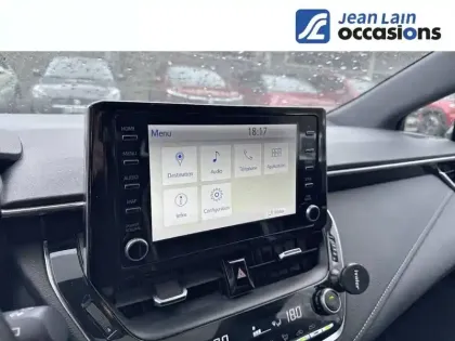 Photo 15 Toyota Corolla  Hybride 122h