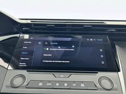 Photo 29 Peugeot 308  SW Hybrid 145 e-DCS6