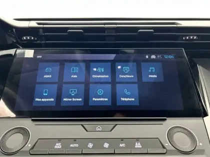 Photo 24 Peugeot 308  SW Hybrid 145 e-DCS6