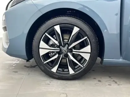 Photo 12 Peugeot 308  SW Hybrid 145 e-DCS6