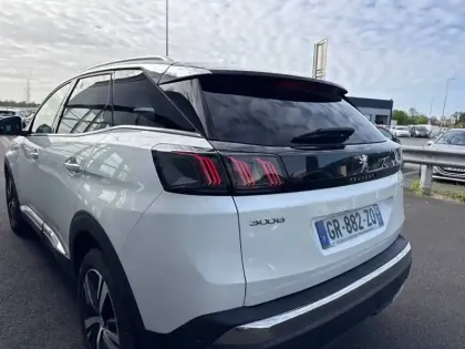 Photo 16 Peugeot 3008  BlueHDi 130ch S&S EAT8