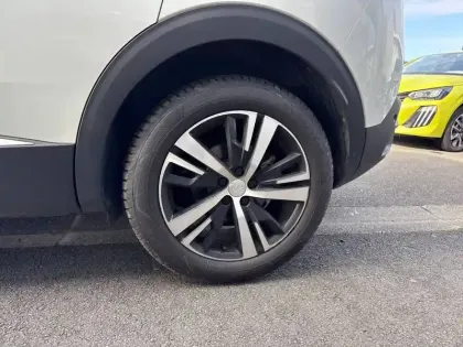 Photo 12 Peugeot 3008  BlueHDi 130ch S&S EAT8