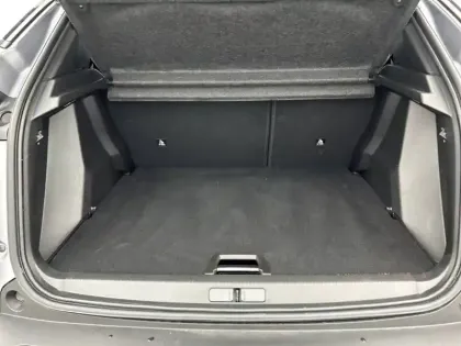 Photo 5 Peugeot 2008  Hybrid 145 e-DCS6