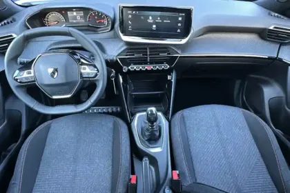 Photo 11 Peugeot 2008  100 S&S BVM6