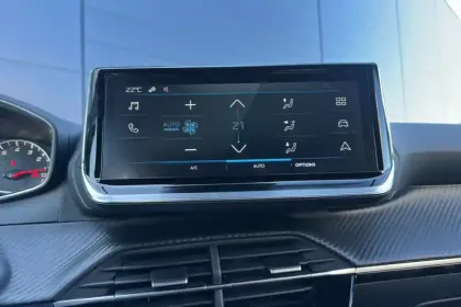 Photo 17 Peugeot 2008  100 S&S BVM6