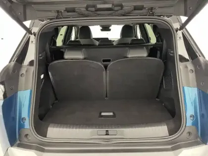 Photo 12 Peugeot 5008  Hybrid 136 e-DCS6