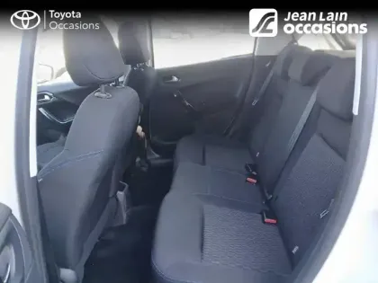 Photo 16 Peugeot 208  PureTech 82ch S&S BVM5 6.2 Evap