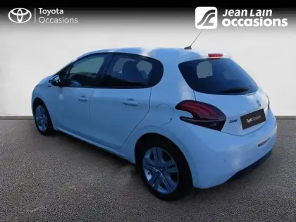 Photo 6 Peugeot 208  PureTech 82ch S&S BVM5 6.2 Evap