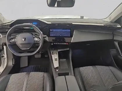 Photo 7 Peugeot 408  PHEV 180 e-EAT8