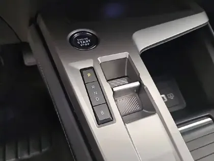 Photo 13 Peugeot 408  PHEV 180 e-EAT8