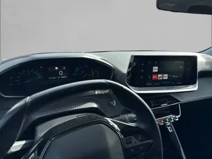 Photo 7 Peugeot 208  Electrique 50 kWh 136ch