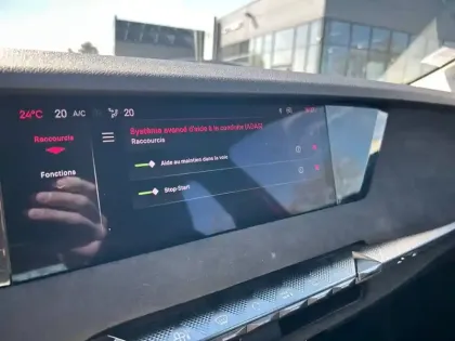 Photo 24 DS DS 4  BlueHDi 130 EAT8