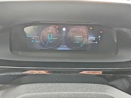 Photo 9 Peugeot 408  PHEV 180 e-EAT8