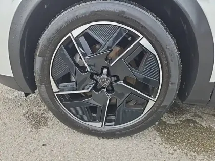 Photo 12 Peugeot 408  PHEV 180 e-EAT8