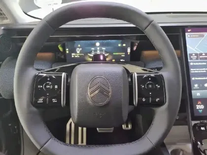 Photo 8 Citroën C5 aircross  Hybride 145 ch e-DCS6