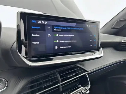 Photo 20 Peugeot 2008  Hybrid 145 e-DCS6