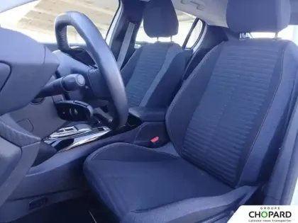 Photo 10 Peugeot 208  Electrique 50 kWh 136ch