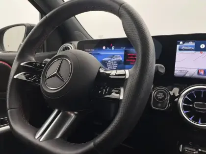 Photo 67 Mercedes Classe B  180 7G-DCT
