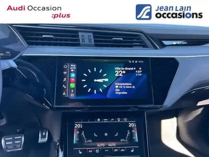 Photo 15 Audi E-tron Q8  Sportback 55 408 ch 114 kWh Quattro