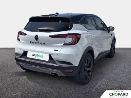 Photo 7 Renault Captur  E-Tech full hybrid 145