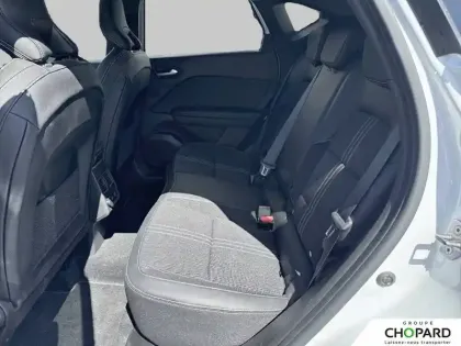 Photo 10 Renault Captur  E-Tech full hybrid 145