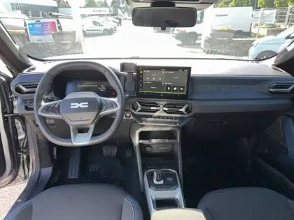 Photo 17 Dacia Duster  Hybrid 140