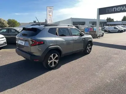 Photo 31 Dacia Duster  Hybrid 140