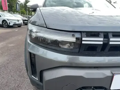 Photo 37 Dacia Duster  Hybrid 140