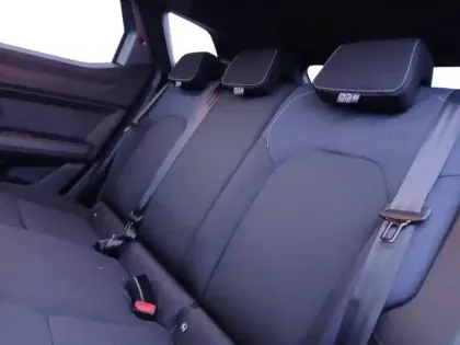 Photo 15 Dacia Duster  Hybrid 140