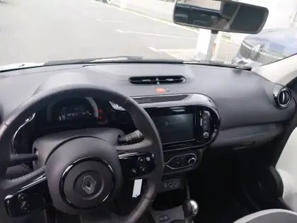 Photo 9 Renault Twingo  III Achat Intégral