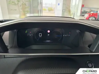 Photo 16 Peugeot 2008  Hybrid 145 e-DCS6