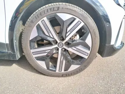 Photo 21 Renault Megane  E-Tech EV60 220 ch optimum charge