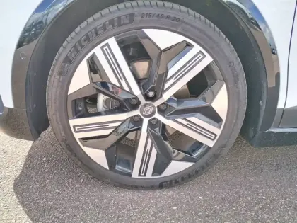 Photo 18 Renault Megane  E-Tech EV60 220 ch optimum charge