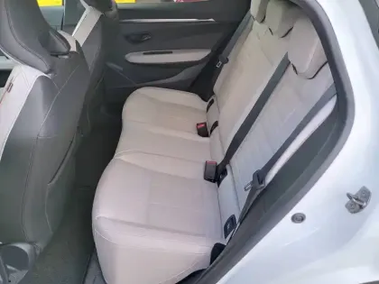 Photo 12 Renault Megane  E-Tech EV60 220 ch optimum charge