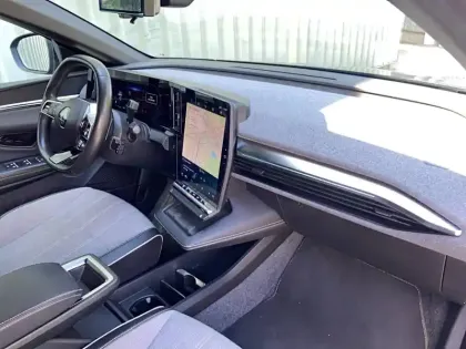 Photo 15 Renault Megane  E-Tech EV60 220 ch optimum charge