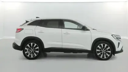 Photo 15 Renault Austral  E-Tech hybrid 200