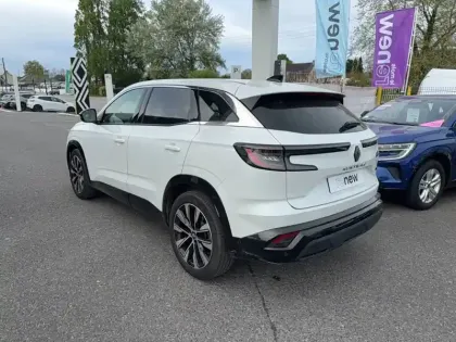 Photo 5 Renault Austral  E-Tech hybrid 200