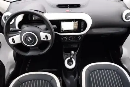 Photo 8 Renault Twingo  III Achat Intégral - 21