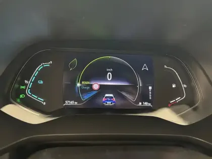 Photo 25 Renault Captur  E-Tech 145 - 21