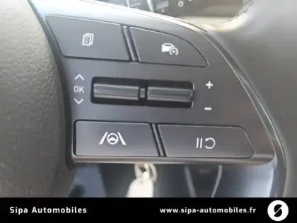 Photo 22 Hyundai Bayon  1.0 T-GDi 100 Hybrid 48V