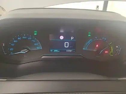 Photo 9 Peugeot 208  Electrique 50 kWh 136ch