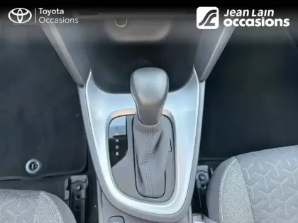 Photo 12 Toyota Yaris  Cross Hybride 116h AWD-i