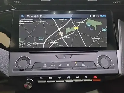 Photo 22 Peugeot 308  Hybrid 145 e-DCS6