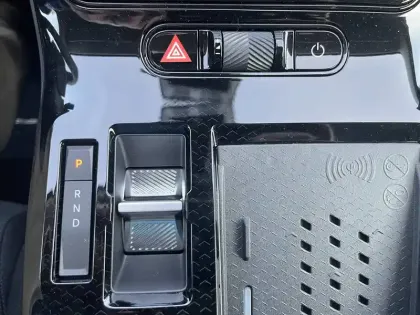 Photo 10 Citroën C5 aircross e- 210 ch autonomie confort