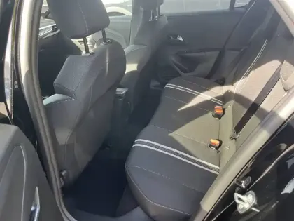 Photo 8 Opel Corsa  1.2 Turbo Hybrid 110 ch Autom