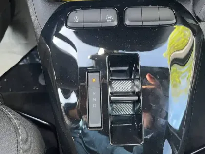 Photo 10 Opel Corsa  1.2 Turbo Hybrid 110 ch Autom