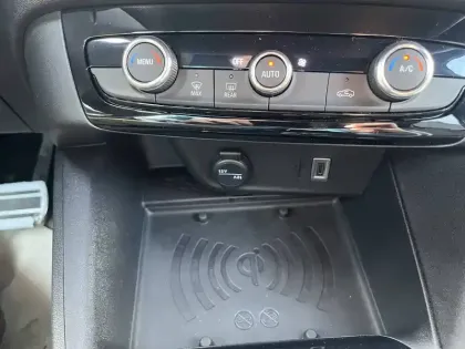 Photo 11 Opel Corsa  1.2 Turbo Hybrid 110 ch Autom